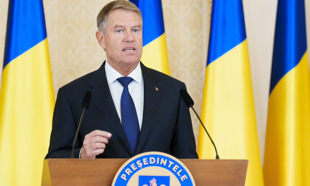 Klaus Iohannis mască de dictator foarte elocventă