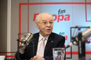 Nicolae Văcăroiu – președinte interimar