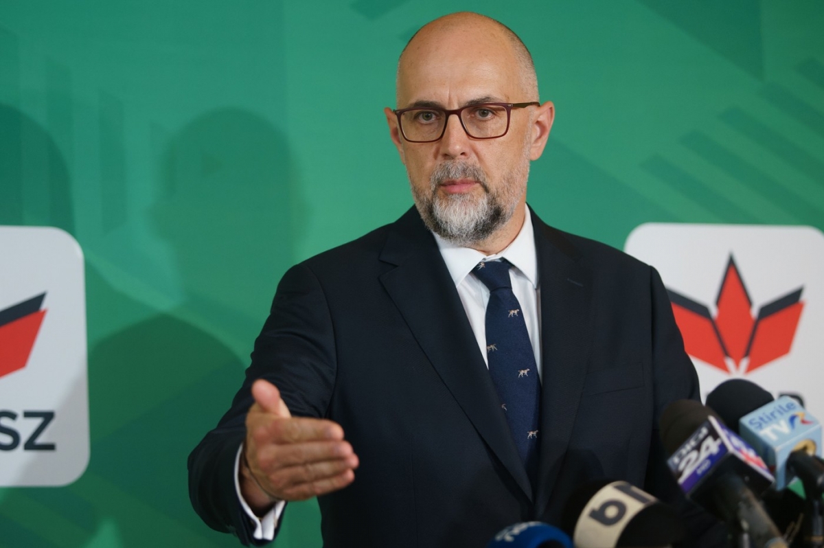 Călin Georgescu și afirmațiile controversate despre serviciile secrete. Reacția lui Kelemen Hunor.jpg