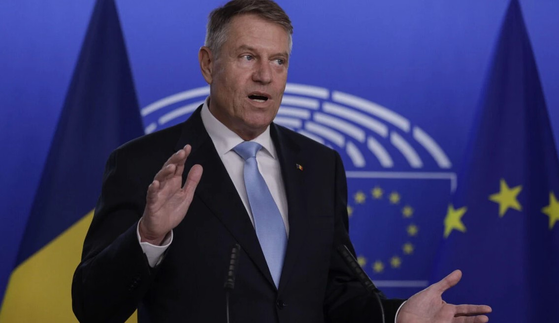 Furtul Tezaurului Dacic. Klaus Iohanni.jpg