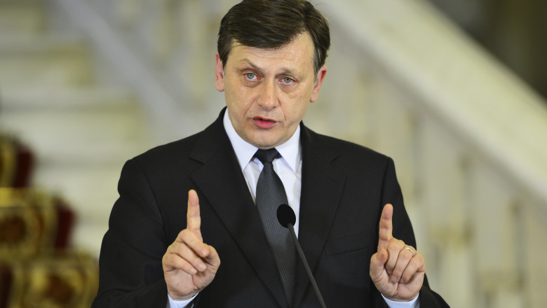 2014 Crin Antonescu.jpg