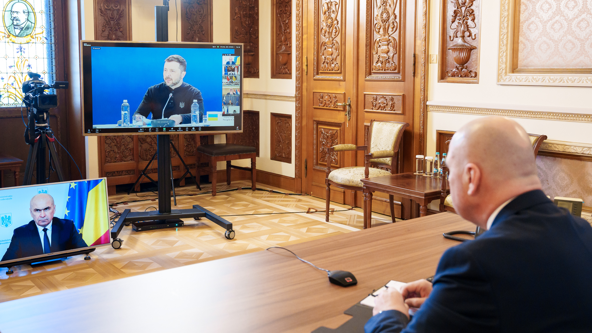 AVÂNTUL BOLOVANULUI.jpg