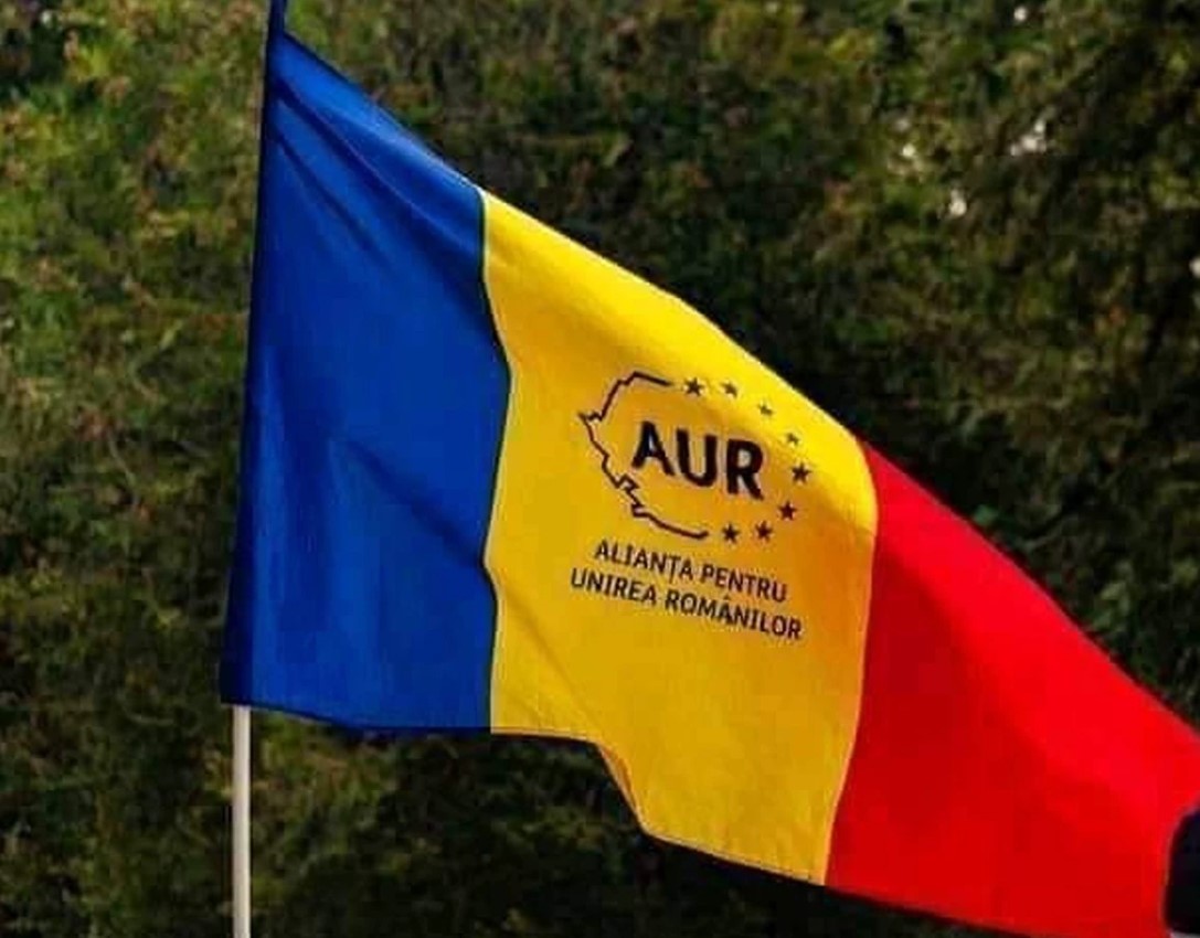 Becali se distanțează de linia AUR.jpg