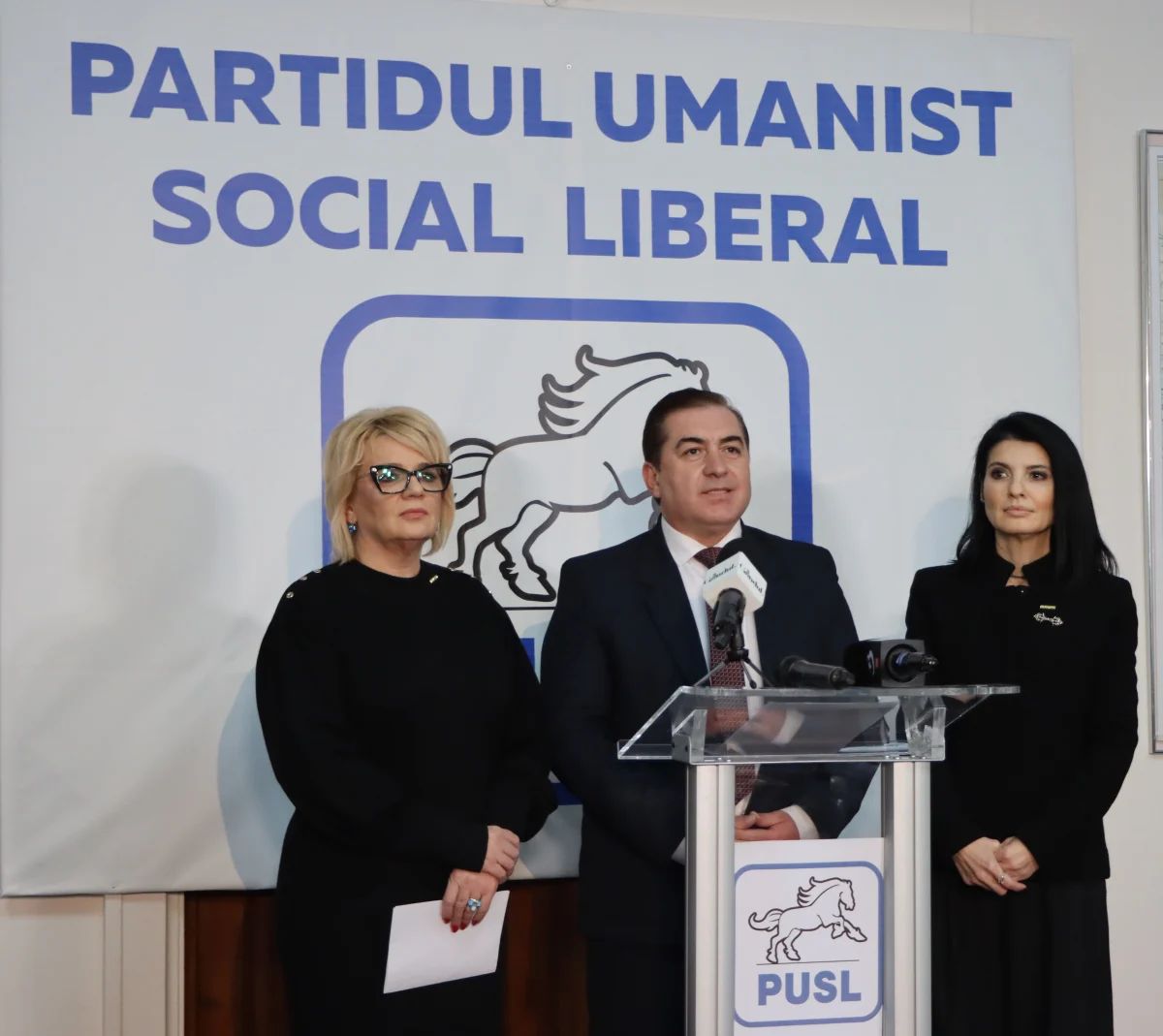 Candidez pentru România Reală.jpeg