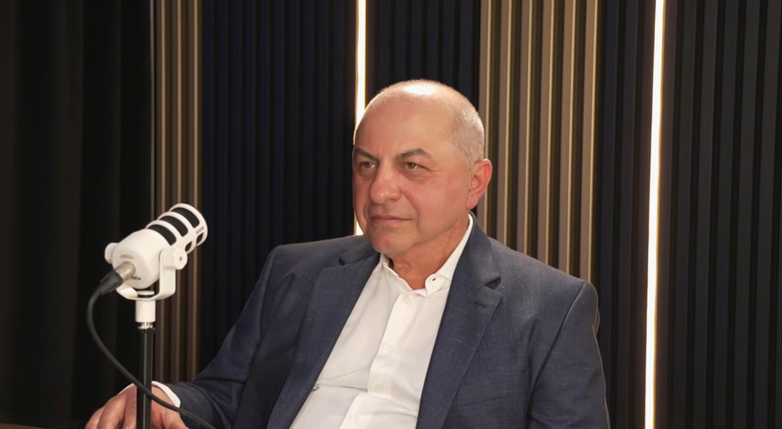 Cătălin Cîrstoiu candidează la alegerile prezidențiale.jpg