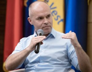 Daniel Funeriu îl provoacă pe Nicușor Dan Hai să le arătăm ce putem.jpg