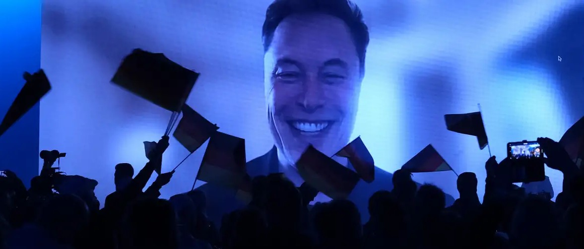 De ce îl ajută Elon Musk.jpg