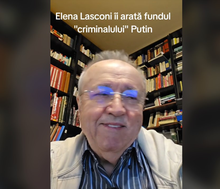 Elena Lasconi ii arata fundul "criminalului" Putin.jpg
