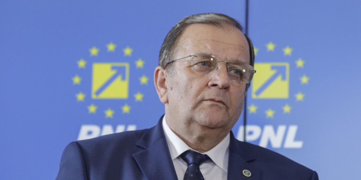 Flutur îi răspunde lui Ciolacu Gheorghe-Flutur.jpg