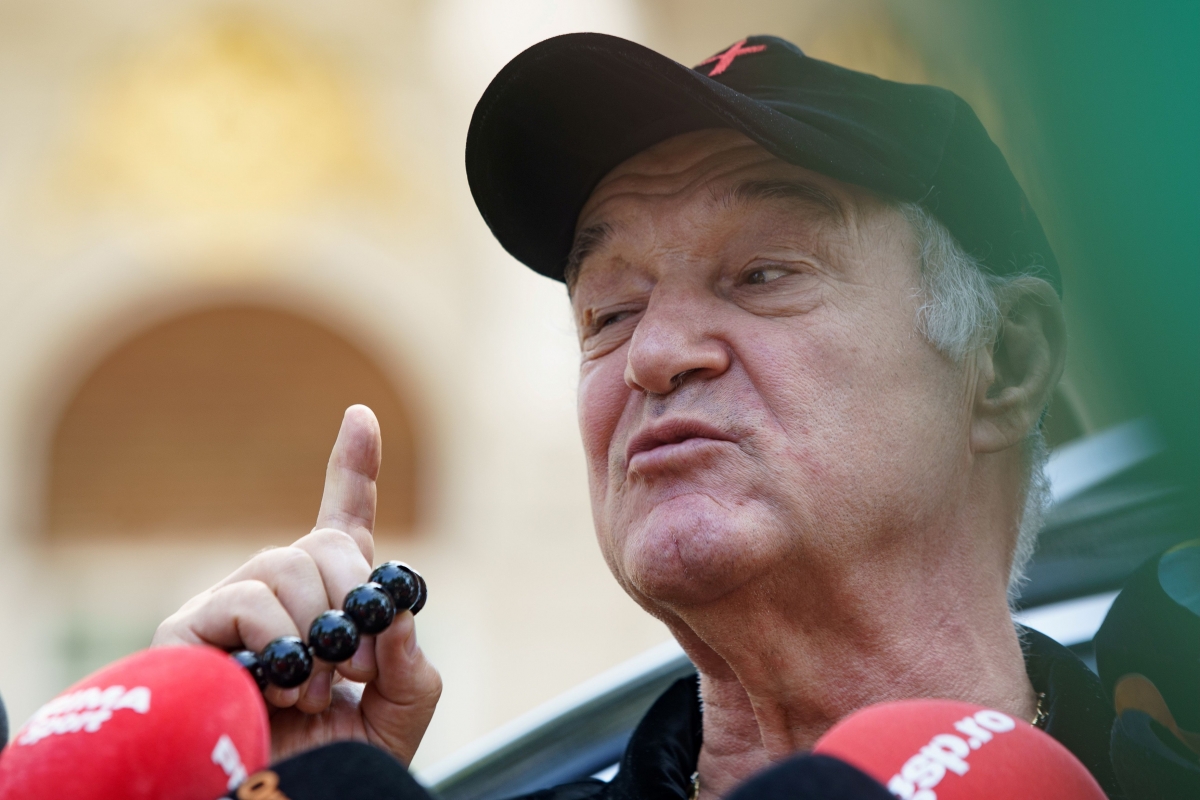 Gigi Becali nu s-a mai abținut la adresa lui Georgescu.jpg