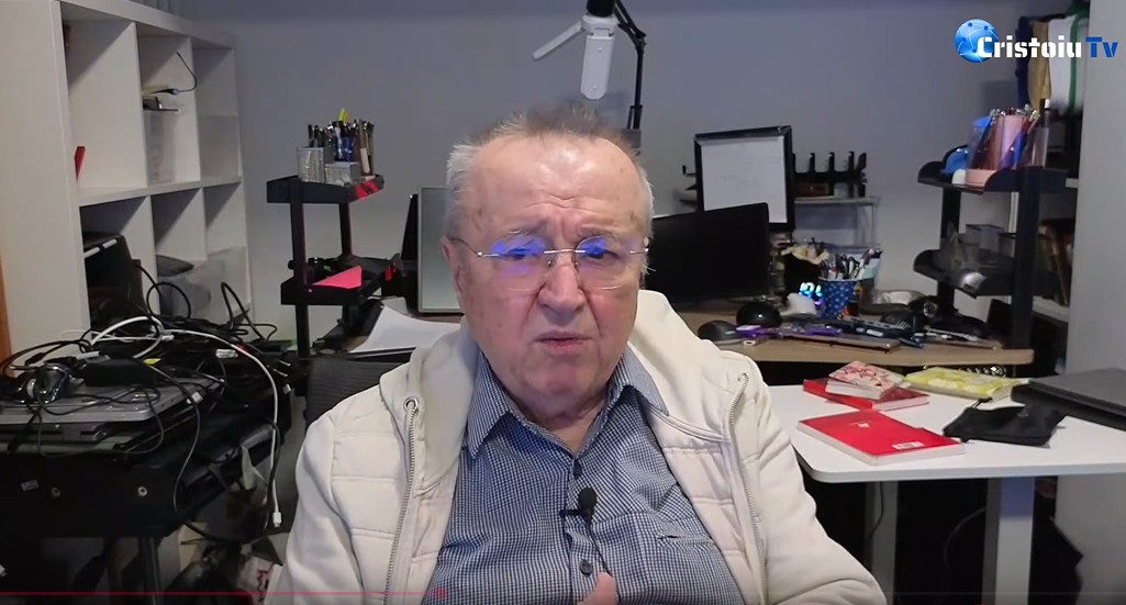 Ion Cristoiu România - o găină fără cap în furtuna geopolitică.jpg