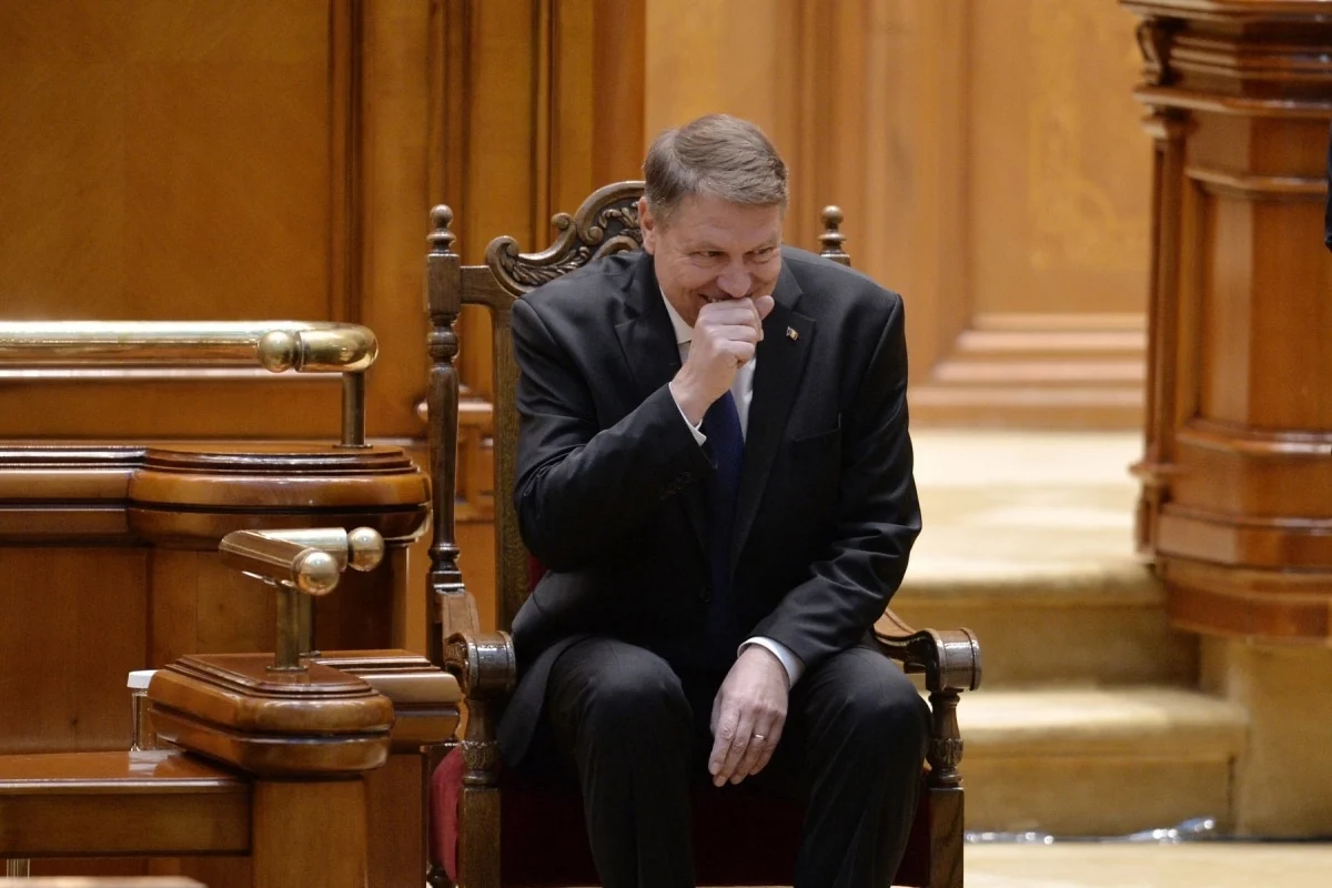 Klaus Iohannis, întrebat despre demisie Stau până predau mandatul viitorului președinte.jpg