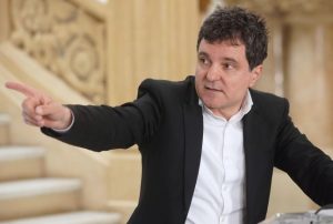 Nicușor Dan și-a lansat site-ul, sub sloganul România onestă..jpg