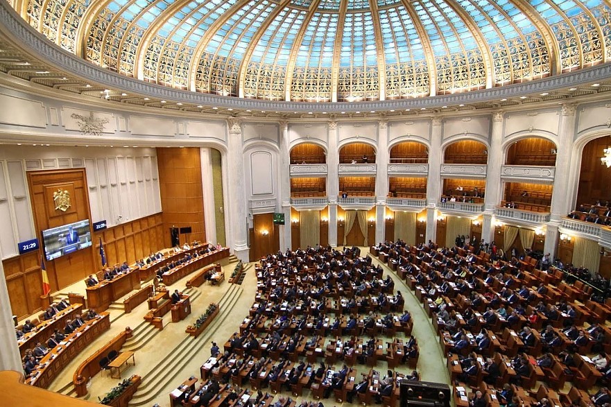 Parlamentul poate juca o carte cu adevărat istorică.jpg
