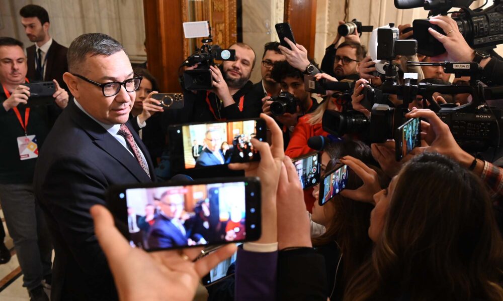 Ponta, ignorat la congres Voi intra în luptă.jpg