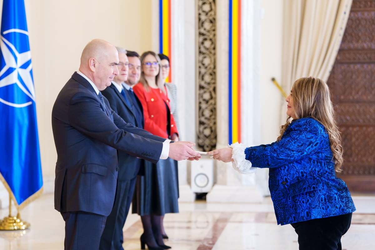 Prima acțiune oficială ca președinte Ilie Bolojan a primit trei ambasadori la Cotroceni.jpg