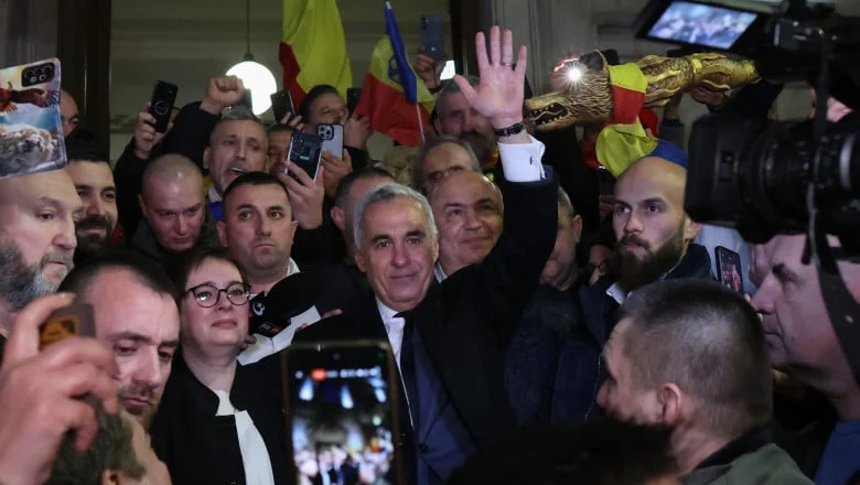 calin_georgescu.Călin Georgescu, mesaj de unitate și acțiune pentru români Pe 21 și 22 februarie ne luăm țara înapoi .jpg