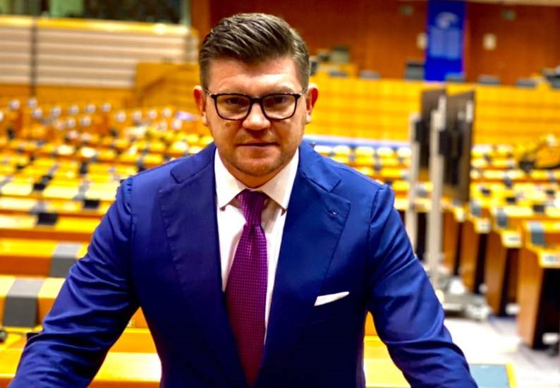 Anton Pisaroglu își anunță candidatura la Președinția României.jpg