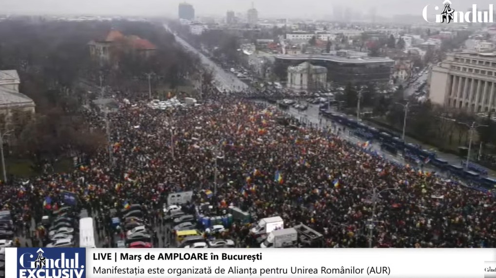 Călin Georgescu, la protestul AUR0.jpg