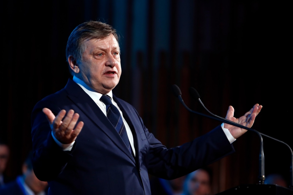 Crin Antonescu izbucnește după bursa zvonurilor l-a dat ca și retras.jpg