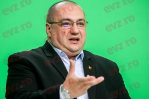 Cristian Terheș TikTok a suspendat sute de mii de conturi spam.jpg