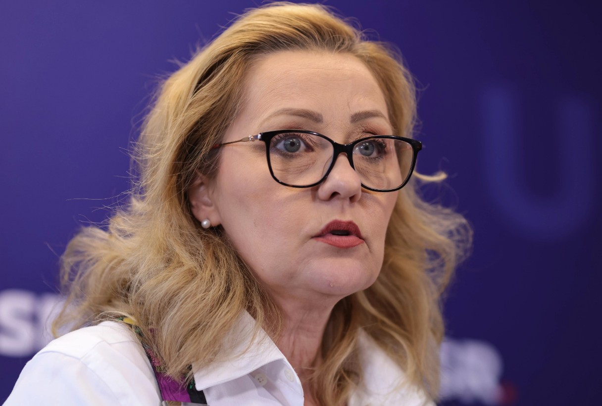 Elena Lasconi nu ia în calcul retragerea din cursa prezidențială.jpg