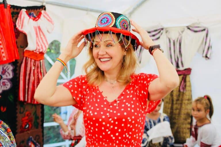 Elena Lasconi spune că şi-ar retrage candidatura doar în favoarea Maiei Sandu