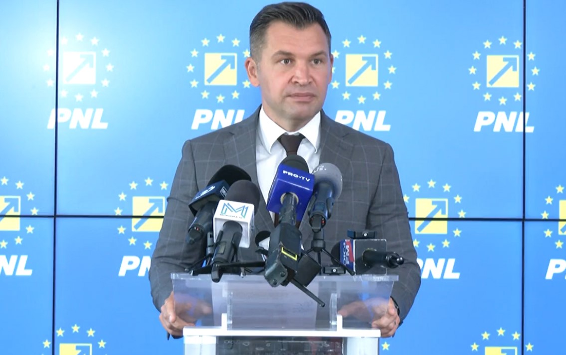 Ionuț Stroe o dă de gol pe Lasconi. De ce îl su