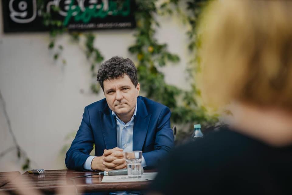 Nicușor Dan îi calcă pe urme lui Călin Georgescu Explozie pe rețeaua chinezilor, TikTok.jpg