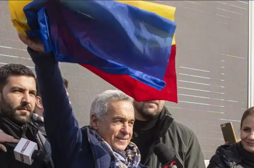 Pe 26 martie, românii îl sărbătoresc în stradă pe Călin Georgescu.jpg