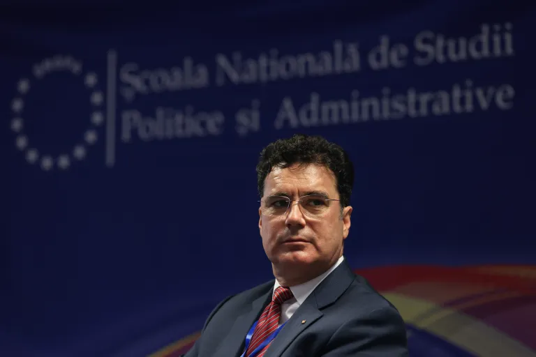 Remus-Pricopie Remus Pricopie, rectorul SNSPA, anunță că a depus contestație privind candidatura lui Călin Georgescu.jpg