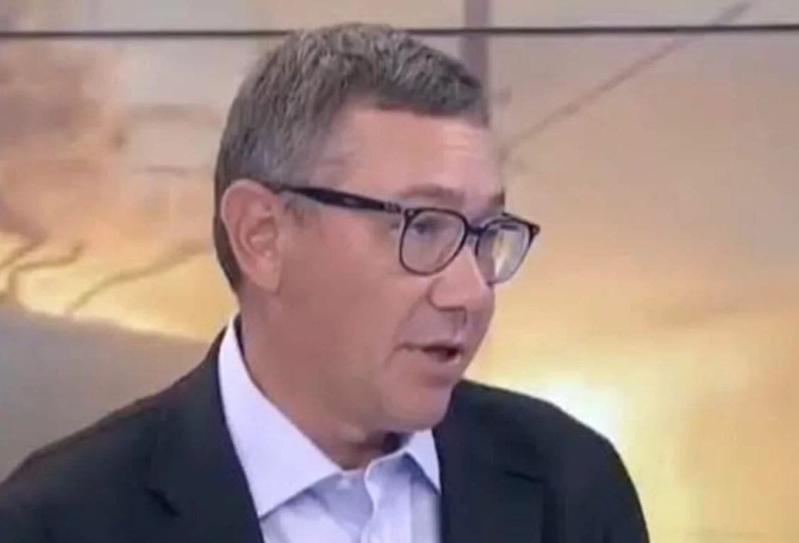Victor Ponta zguduie coaliția de guvernare Crin Antonescu.jpg