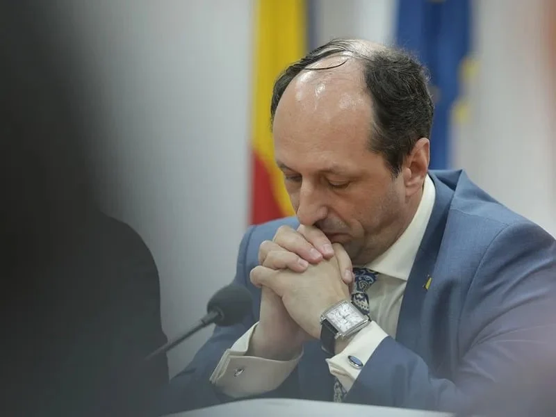 iacob.Procurorul Michiduță- de la uciderea Elodiei la uciderea democrației.jpg