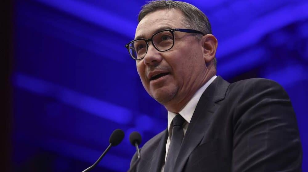 victor Ponta și-a anunțat candidatura la alegerile prezidențiale.jpg