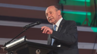 Băsescu critică ideea lui Ciolacu de a desemna emisari speciali în SUA. Premierul ar “compromite” țara și ar “uzurpa” rolul șefului statului