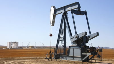 Washingtonul mizează pe Riad pentru a reduce prețul petrolului. Ce urmăresc SUA în schimbul parteneriatului energetic cu Arabia Saudită