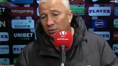 Jucătorii lui CFR Cluj i-au pus o poreclă lui Dan Petrescu: ”N-are nimeni sânge în instalaţie să-i spună în faţă”