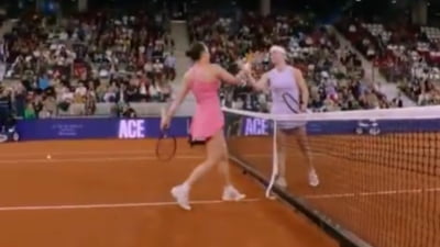 S-a încheiat semifinala dintre Gabriela Ruse și ucraineanca Svitolina. Meciul a durat o oră