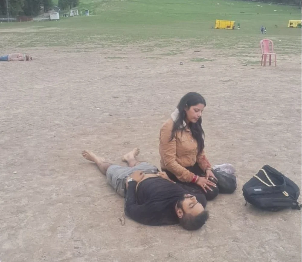 Zeci de morți în urma unui atac terorist armat asupra unor turiști în India