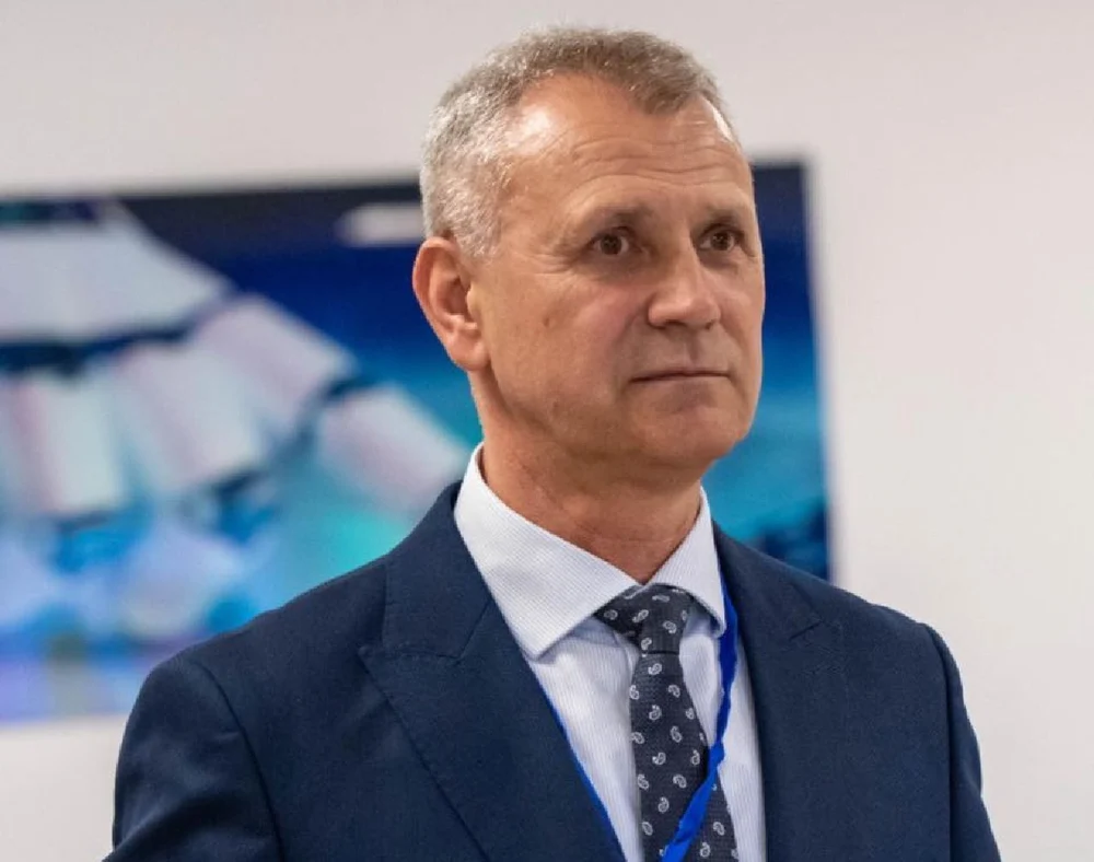 Fost șef al Statului Major: „Unii ar spune că e bine să nu avem autostrăzi, că nu pot să treacă inamicii”