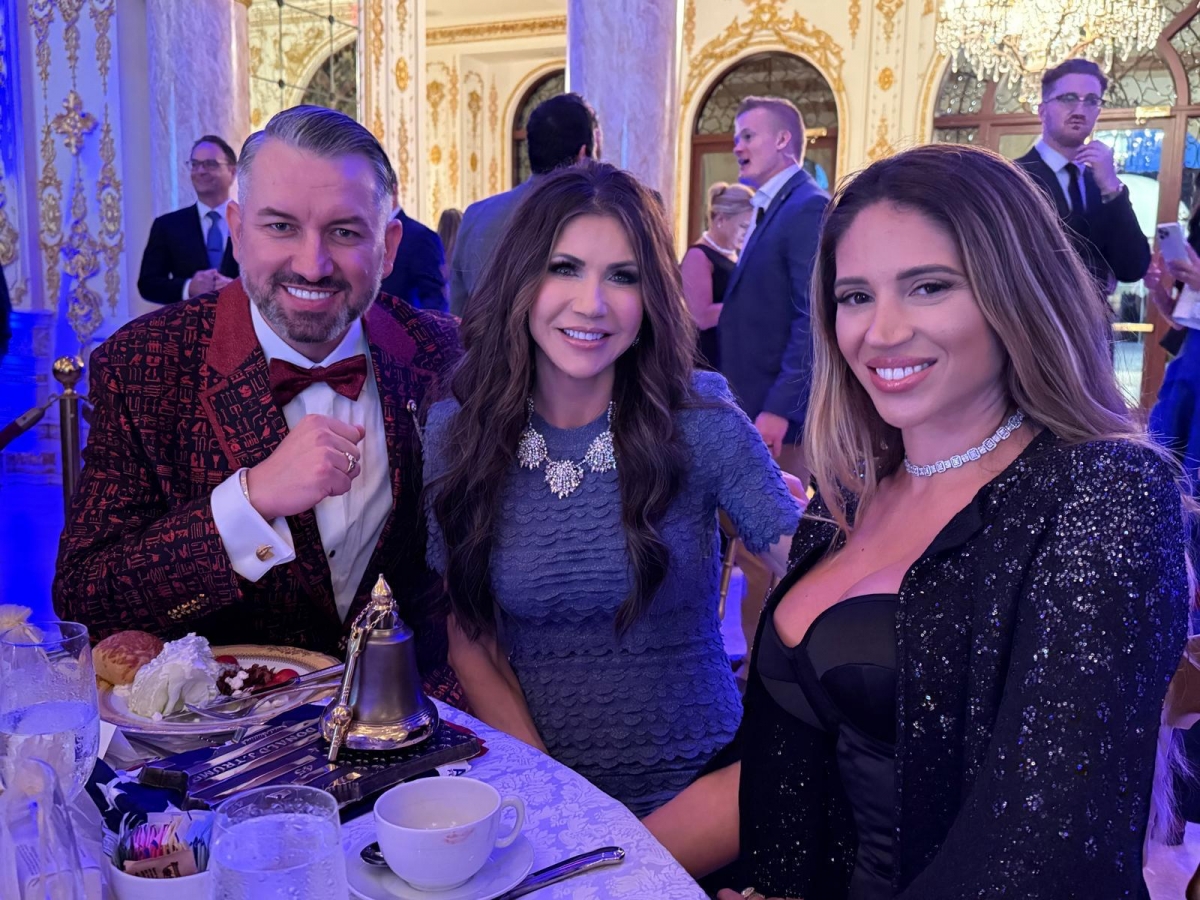 Dragoș Sprînceană, unul dintre cei doi emisari speciali ai României în Statele Unite.jpeg