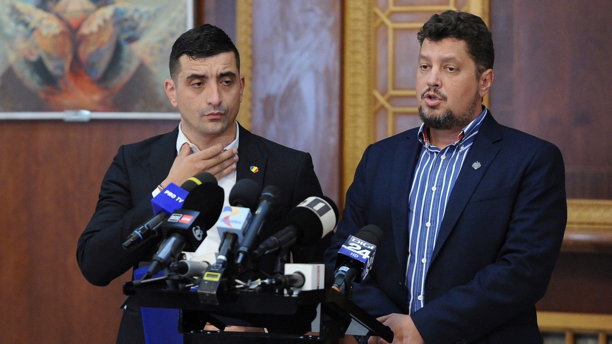 george-simion-a-infiintat-partidul-alianta-pentru-unirea-romanilor-pe-1-decembrie-2019-si-este-presedinte-unic-din-martie-2022-in-urma-congresului-aur-e1736286317904.jpg