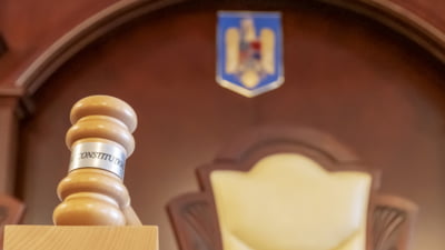 De ce decizia CCR cu privire la publicarea averilor scade și mai mult încrederea în instituții. Politicienii care au încercat sa-și ferească averile de ochii curioșilor