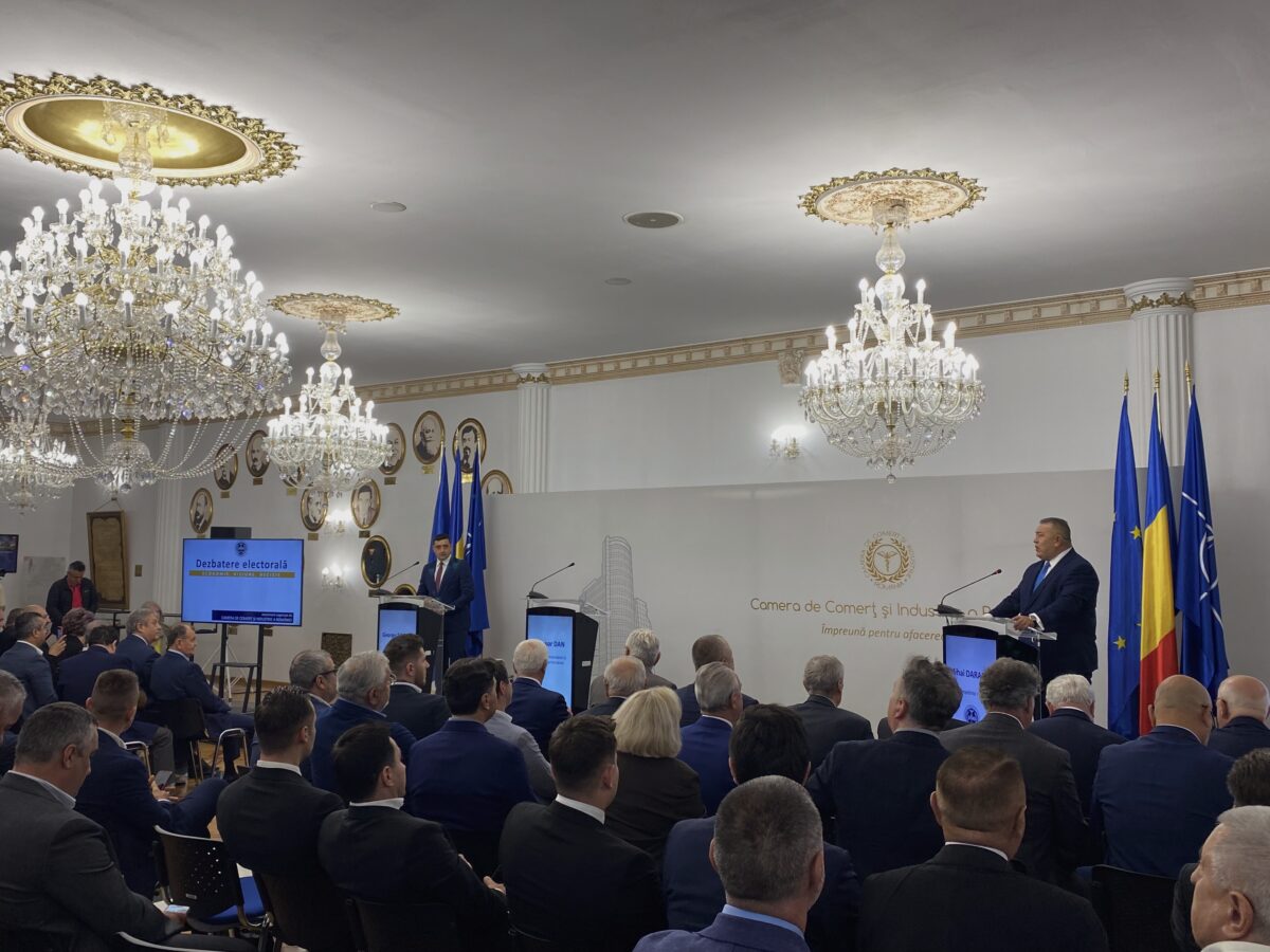 Dezbatere-electorala-camera-de-Comert-si-Industrie-a-Romaniei.jpg-1200x900.jpg