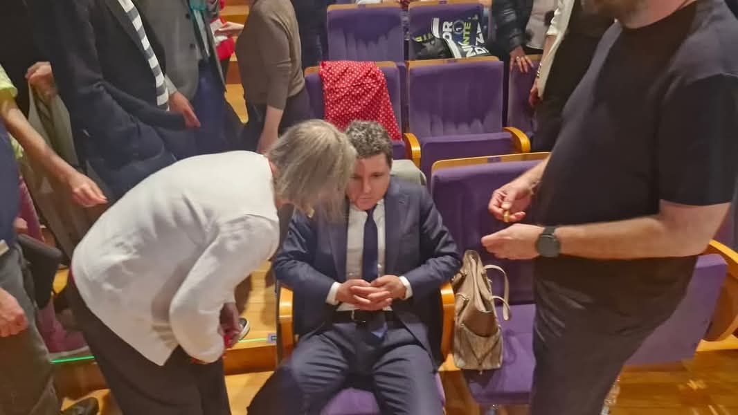 George Simion l-a făcut ZOB pe Nicușor Dan.jpg