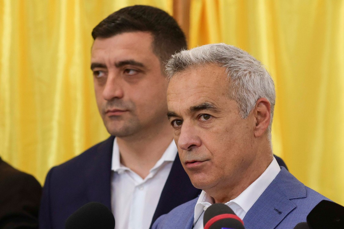 George Simion și Călin Georgescu, reclamați la Poliție după vot. Ce conține sesizarea.jpeg