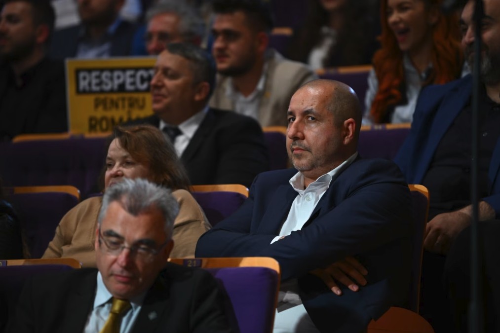 Pe cine sprijină regele gunoaielor din Transilvania