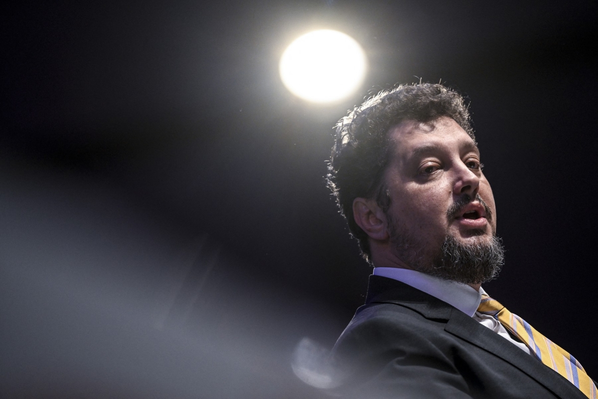 Revolta europarlamentarului C. Târziu, după scrisoarea foștilor ambasadori SUA în România.jpg