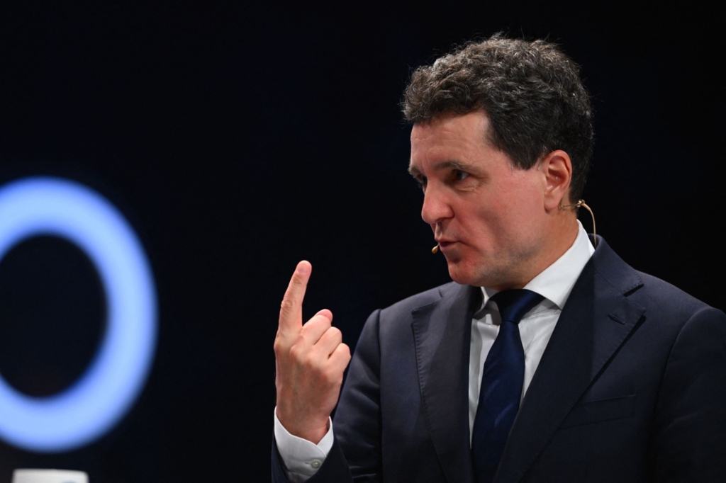 Români, mergeți liniștiți la culcare avem un nou președinte.jpg