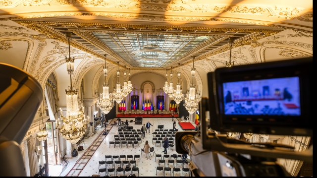 TVR organizează două dezbateri electorale pentru turul al doilea al alegerilor prezidenţiale.jpg